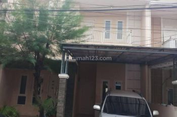 Rumah 2 Lantai Modern Jagakarsa Jakarta Selatan