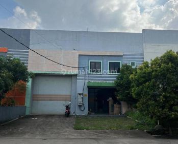 Gudang di Gedebage, De Prima Terra Dgn Office Luad