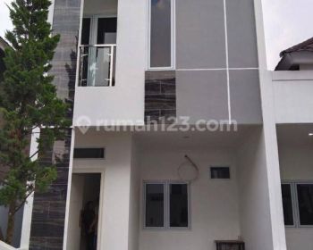 Di Jual Rumah Keren Murah Pisangan Bergaya Eropa Jakarta timur