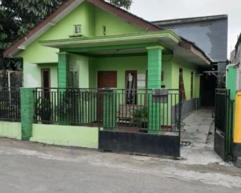 Rumah Induk Bonus Kos Kota Jogja, Dekat kampus PGRI dan STPN