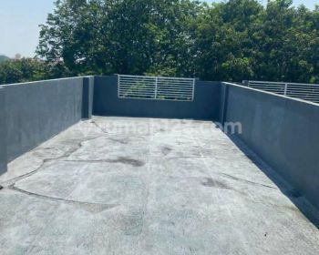 Ruko di Sewakan di Lokasi Strategis Muara Karang, 030erw