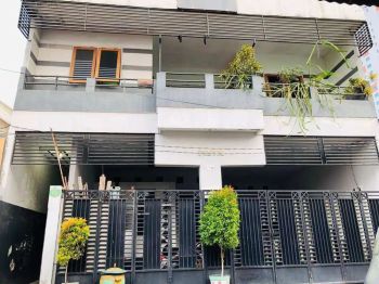 jual rumah kos2 lantai dekat kampus wijaya kusuma dukuh pakis surabaya