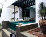 thumbnail-disewakan-rumah-3-lantai-bagus-furnished-hs-di-pik1-1