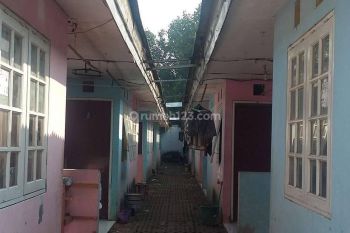 Rumah Bonus Kontrakan Di Ciputat