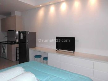 Puri Mansion Studio FF UK 26 M2 Lt 23 Hadap Danau