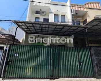 Rent Rumah: RUMAH RAPI DI SUNTER