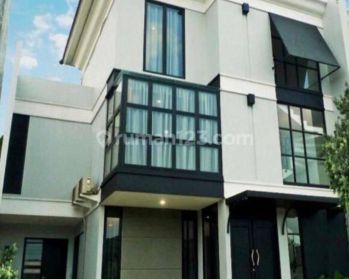 Disewakan Town House Murah Konsep Mewah di Cilandak Furnished
