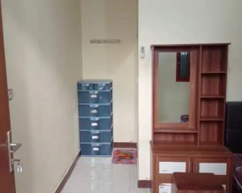 Kost khusus wanita TERMURAH wifi