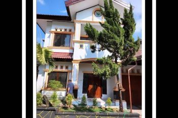 Rmh Jl.Kumala Jongaya (Malombassang Country) Jumlah kamar : 5 Jumlah WC : 3 2 :