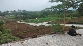 Kavling di kawasan pondok SHM