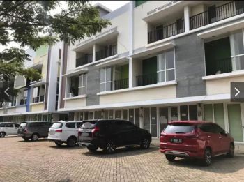 (Prk026) DIJUAL CEPAT RUKO GREEN COURT 2 UNIT STRATEGIS, JAKBAR