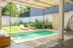 thumbnail-villa-2-lantai-bagus-furnished-shm-di-seminyak-badung-10