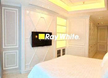Jual Cepat Apartment Windsor 3 Br, Full Furnish Design Interior!