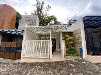 Dijual Rumah Luxury Siap Huni Fullfurnish di Kota Malang