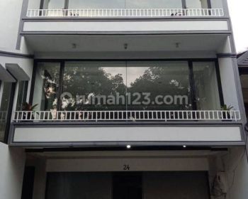 Disewakan Gedung Kantor 3lantai Blong Strategis di Surya Sumantri