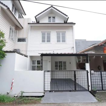 Dijual Rumah Cantik 2,5 Lantai di Cluster Alamanda VMG 2 Bekasi