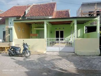 RUMAH SIAP HUNI DALAM PERUMAHAN CLUSTER DEKAT KAMPUS UMY,AMAYO JK11644