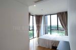 thumbnail-apartemen-mewah-izzara-tb-simatupang-3-kamar-lantai-rendah-view-danau-14