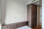 thumbnail-apartemen-mewah-izzara-tb-simatupang-3-kamar-lantai-rendah-view-danau-12