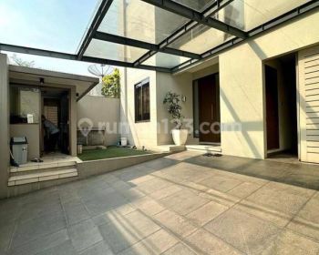 PONDOK INDAH, RUMAH CANTIK MODERN MINIMALIS SIAP HUNI