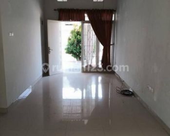 Di Kontrakan Lokasi Cikoneng Bojongsoang Dekat Telkom University