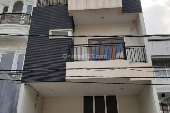 Rumah baru minimalis taman ratu siap huni(tr13)