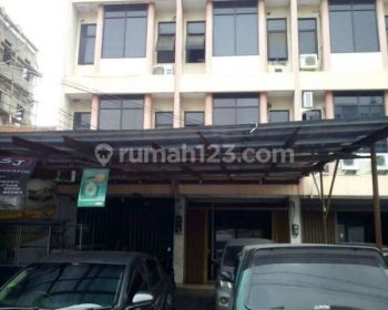Dijual Ruko di Jalan Kebon Jeruk, Tamansari Jakarta Barat