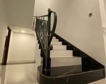 Rumah mewah modern di Cilandak.