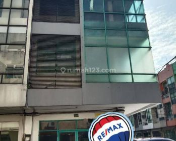 Ruko 3,5 Lantai Di Buncit Mas Jakarta Selatan