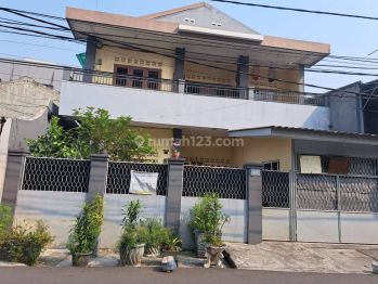 Rumah 2 Lantai Di Tambora Jembatan Lima Jakarta Barat