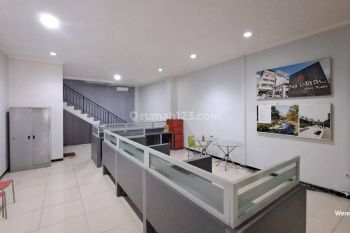Mainroad Bkr Bandung, Disewakan Ruko 2 Lantai Semi Furnished
