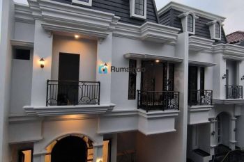 Dijual Rumah American Classic di Gandaria Jagakarsa Jakarta Selatan