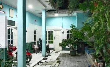 RUMAH NYAMAN DAN STRATEGIS DEPAN KEMANG BEKASI