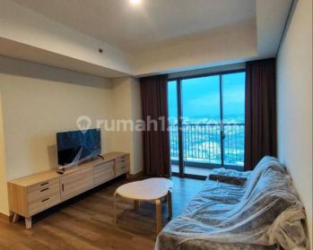 Disewakan Murah Apartemen Holland Village 3 Kamar Tidur Sudah Renovasi Furnished