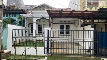 Rumah SHM Dekat Living Plaza Yasmin Bogor Siap KPR J19577