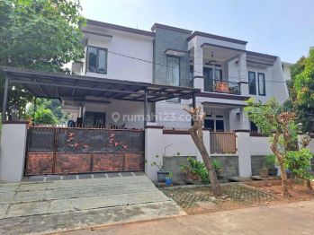 Rumah Mewah Hook Luas Di Billymoon Duren Sawit Jakarta
