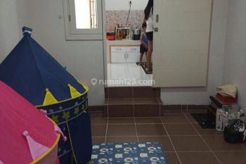 Di Jual Rumah 2 Lantai, SHM, Semi Furnished, Volta, Summ Serpong