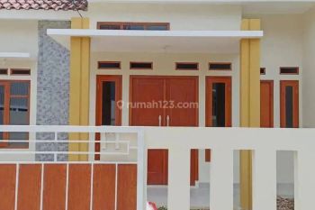 Di jual rumah murah,dekat pintu tol sawangan,dekat stasiun,aman,nyaman dan bebas