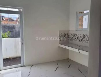 Ruko dijual di Cisaranten Arcamanik Lokasi Strategis Ramai 24 Jam