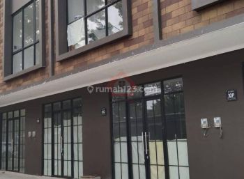 Disewakan Ruko 3,5 Lantai Brand New di Jagakarsa