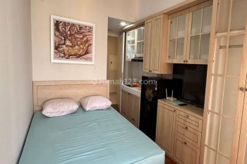 Apartm  Studio Furnish CA28 View Pool Summarecon Bekasi