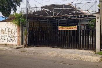 rumah disewakan jalan nias surabaya