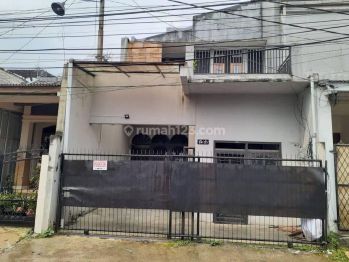 Dikontrakan Rumah pinggir jalan drh pasar Cibogo sarijadi Bandung
