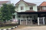 thumbnail-disewakan-rumah-2-lantai-rapih-siap-huni-di-kemang-pratama-3-0