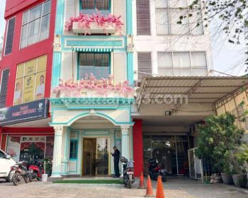 Ruko 3 Lantai Siap Pakai Lokasi Strategis di Bintaro Sektor 7 Cocok Untuk Segala