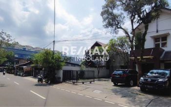 Jual Rumah Kantor di Taman Cilandak 2 Lantai Semi Furnished