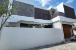 thumbnail-brand-new-modern-iconic-villa-walking-distance-to-seminyak-beach-5