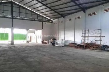 Gudang Akses Tronton Dekat Ringroad Selatan Dan Terminal Giwangan