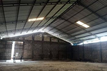 Gudang Independent Rawa Bokor, lokasi deket tol Bandara