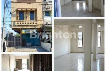 Sale Ruko: /  Ruko area Ngagel